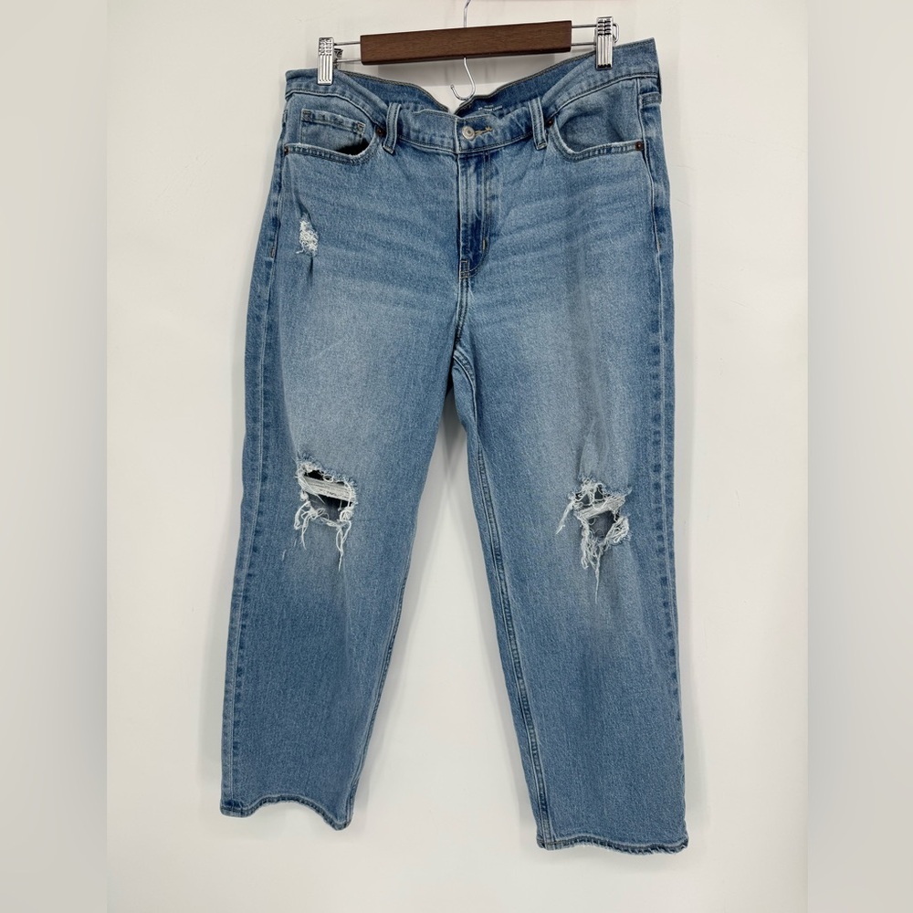 Old Navy Women's Mid Rise Light Blue Distressed Boyfriend Loose Jeans Size 12